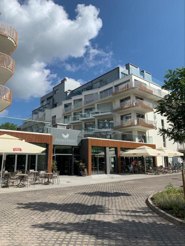 Apart Park - Albus 211 Z Parkingiem W Cenie Świnoujście  Eksteriør billede